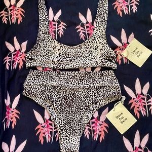 STONE FOX SNOW LEOPARD SET